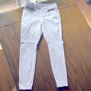 Levi Signature by Strauss and Co., Totally Shaping, Skinny Pull-on Jeans- Lilac